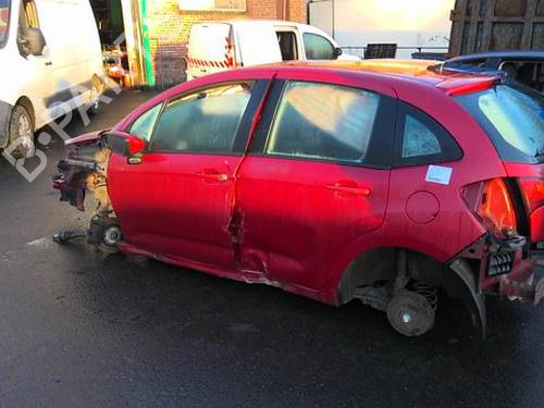Front right lock CITROËN C3 II (SC_) 1.4 HDi 70 (SC8HZC, SC8HR0, SC8HP4) | BP32098904C97 - Image 24