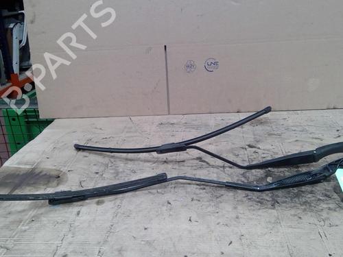 Used Front windshield wiper arm PEUGEOT BIPPER (AA_) 1.4 HDi (68 hp) 28212871