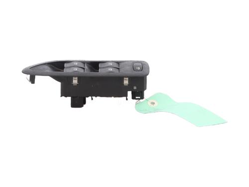 Used Left front window switch Left front window switch RENAULT LAGUNA II (BG0/1_) 1.9 dCi (BG1A, BG1W, BG0G) (110 hp) 30715695 30715695