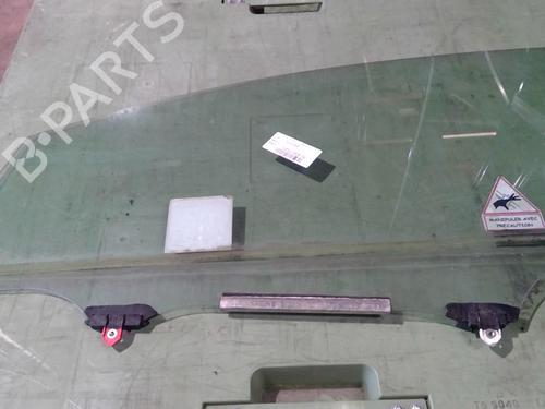 front-left-door-window-toyota-verso-_r2_-2009-2010-2011-2012-2013-2014-2015-2016-2017-2018-26183436 main image