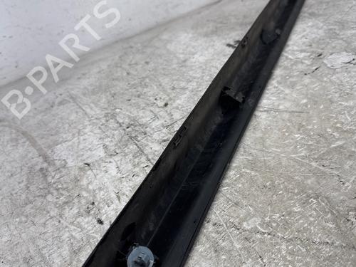door-moulding-trim-nissan-murano-i-z50-2002-2003-2004-2005-2006-2007-2008-2009-39957524 main image