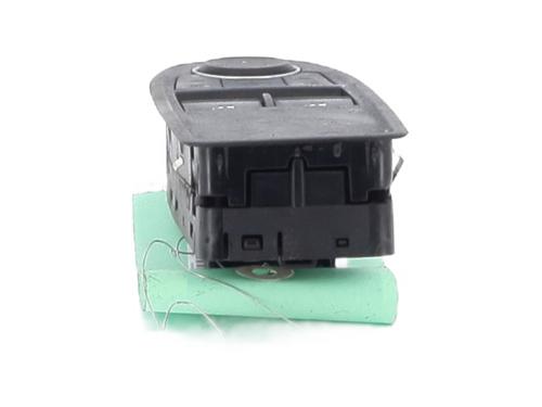 Left front window switch RENAULT CLIO V (B7_) 1.0 SCe 75 (B7M5) | BP31934480I27