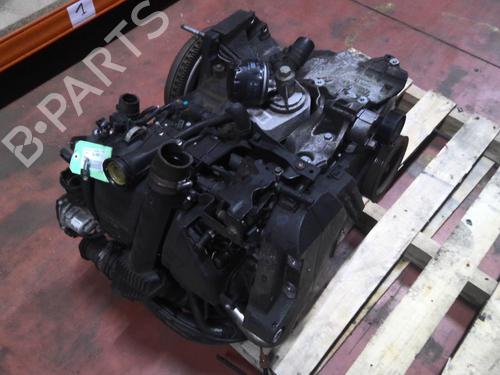 engine-renault-megane-iii-hatchback-bz01_-b3_-2008-32189986 main image