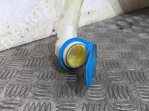 Windscreen washer tank VW TOUAREG (7LA, 7L6, 7L7) 3.0 V6 TDI | BP20359325C113 