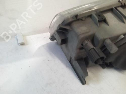 Phare gauche Phare gauche 21999042 21999042