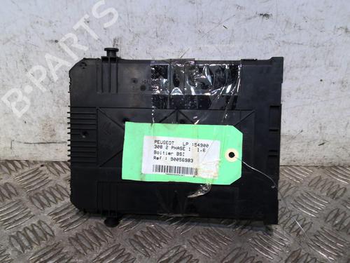 Fuse box PEUGEOT 308 II (LB_, LP_, LW_, LH_, L3_) 1.6 HDi 100 | BP20358812E1 