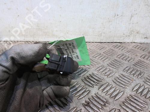 Switch PEUGEOT 208 I (CA_, CC_) 1.4 HDi | BP21373651I30 
