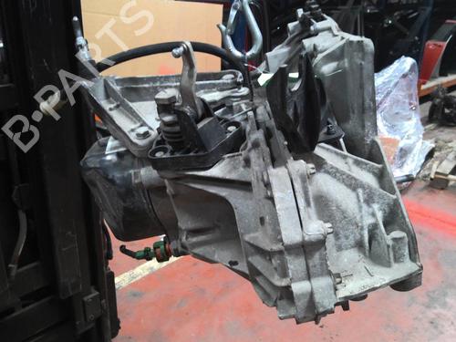 gearbox-renault-clio-iii-br01-cr01-2005-2006-2007-2008-2009-2010-2011-2012-2013-2014-30550954 main image