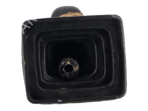 Gearknop Gearknop RENAULT SUPER 5 (B/C40_) 1.1 (48 hp) 28304775 28304775