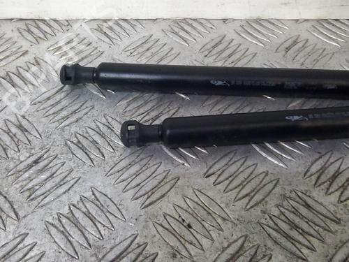 Tailgate lift support PEUGEOT 106 II (1A_, 1C_) 1.1 i | BP20359901C138 