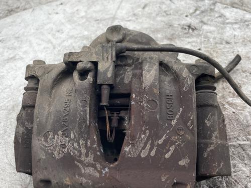 Right front brake caliper MERCEDES-BENZ E-CLASS (W211) E 320 CDI (211.026) | BP37867562M104 - Image 3
