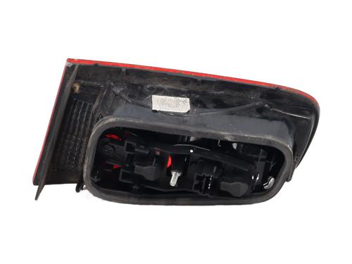 left-tailgate-light-renault-laguna-ii-bg01_-2001-2002-2003-2004-2005-2006-2007-30763659 main image
