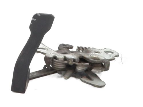 Used Hood lock PEUGEOT 3008 I MPV (0U_) 1.6 HDi (114 hp) 30473635