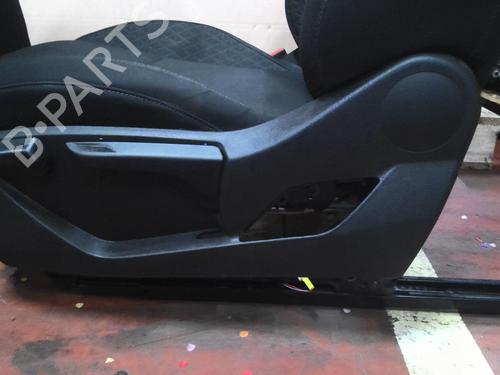 Seats set RENAULT CLIO V (B7_) 1.0 SCe 75 (B7M5) | BP31927446C78 