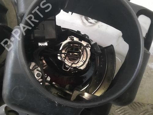 Used Right headlight Right headlight FIAT ULYSSE (179_) 2.0 D Multijet (120 hp) 20369716 20369716