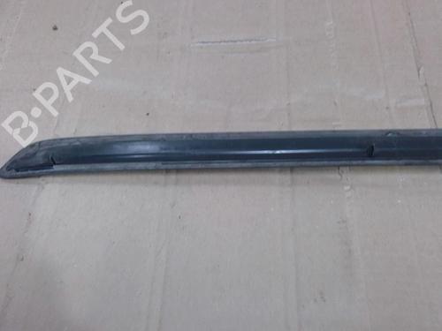 Door moulding trim VW GOLF PLUS V (5M1, 521) 1.6 TDI | BP28141684C150 