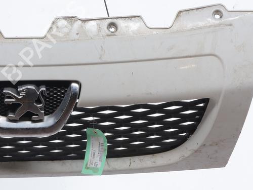 Grille PEUGEOT BOXER Van 2.2 HDi 120 | BP29928278C40