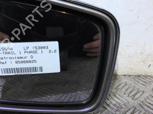 Right mirror NISSAN X-TRAIL I (T30) 2.2 Di 4x4 | BP20366262C27 