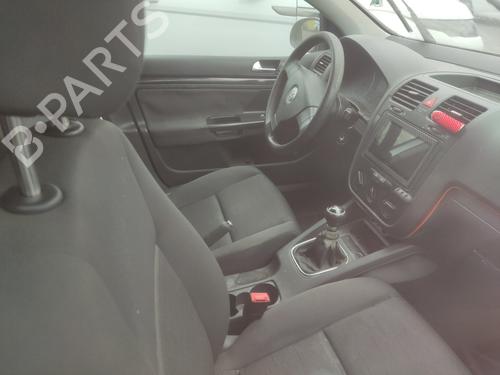 Right taillight VW GOLF V (1K1) 1.9 TDI | BP27508346C35 