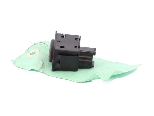 Right rear window switch PEUGEOT 807 (EB_) 2.0 HDi | BP29612385I28 