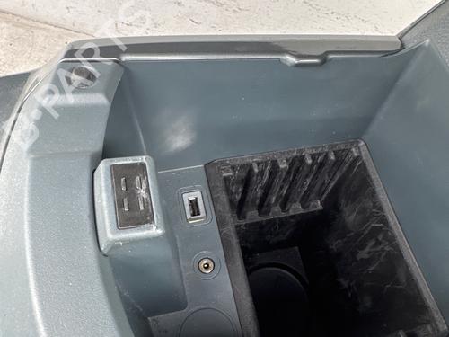 Used Middle console Middle console FORD C-MAX II (DXA/CB7, DXA/CEU) 1.6 TDCi (115 hp) 40093456 40093456
