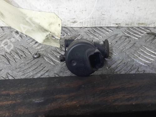 Used Washer pump Washer pump PEUGEOT PARTNER Box Body/MPV 1.6 HDi 16V (90 hp) 20361520 20361520