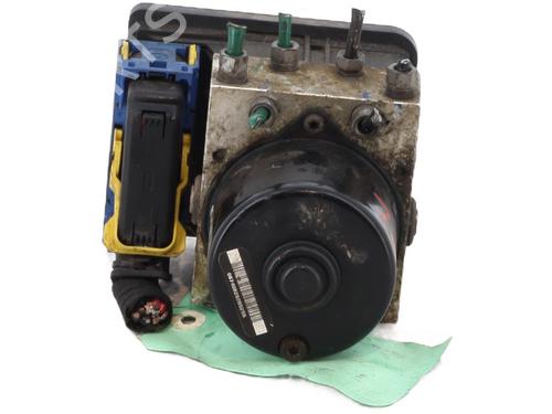 Używane Pompa ABS RENAULT LAGUNA II (BG0/1_) 1.9 dCi (BG1A, BG1W, BG0G) (110 hp) 30948878