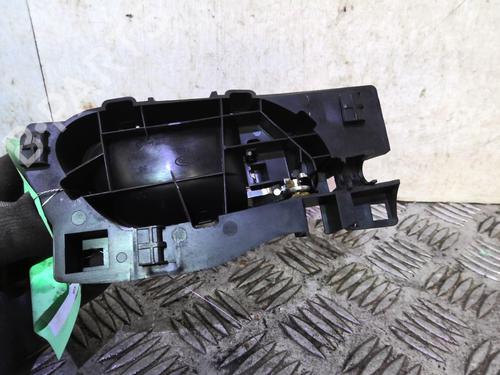 Used Front left interior door handle PEUGEOT 208 I (CA_, CC_) 1.0 VTi (68 hp) 20353886