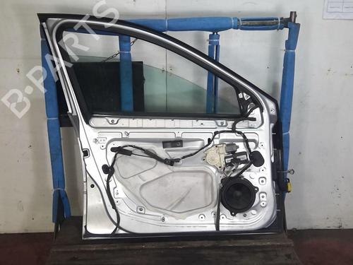 Used Left front door RENAULT LAGUNA III (BT0/1) 2.0 dCi (BT07, BT0J, BT14, BT1A, BT1S) (131 hp) 22003319