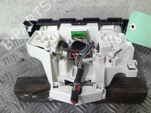 Used Climate control Climate control MITSUBISHI MIRAGE / SPACE STAR VI Hatchback (A0_A) 1.2 (A03A) (80 hp) 20351720 20351720