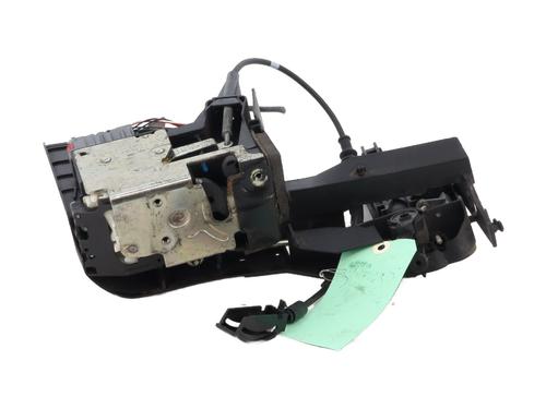 Serrure avant droite FORD FIESTA V (JH_, JD_) 1.4 TDCi (68 hp) 31878669