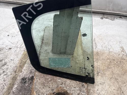 rear-left-door-window-renault-megane-iii-hatchback-bz01_-b3_-2008-40240113 main image