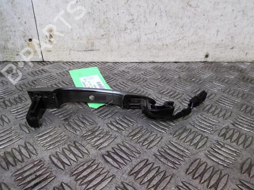 Front left exterior door handle RENAULT MEGANE III Hatchback (BZ0/1_, B3_) 1.5 dCi (BZ09, BZ0D, BZ1W, BZ29, BZ14) | BP20358366C128 