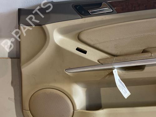 Used Front right panel Front right panel MERCEDES-BENZ M-CLASS (W164) ML 320 CDI 4-matic (164.122) (224 hp) 40061676 40061676