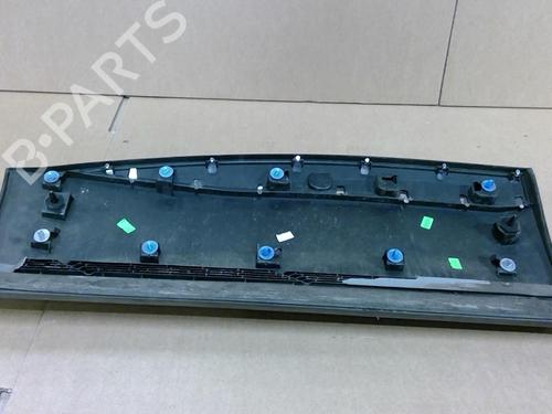 Door moulding trim PEUGEOT 3008 II SUV (MC_, MR_, MJ_, M4_) 1.2 THP/ PureTech 130 (MRHNSM, MRHNSU, MRHNSJ, MRHNYW,... | BP29041865C150 