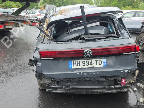 Glove box VW TIGUAN (CT1) 1.5 eTSI | BP38726358C95 - Image 11