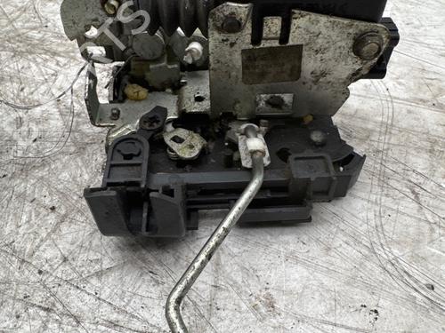 Front right lock DACIA SANDERO | BP36656679C97 - Image 4