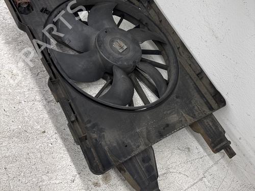 radiator-fan-renault-scenic-ii-jm01_-2003-2004-2005-2006-2007-2008-2009-2010-36423740 main image