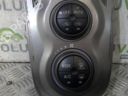 Used Climate control TOYOTA YARIS (_P9_) 1.4 D-4D (NLP90_, NLP90R) (90 hp) 20362484