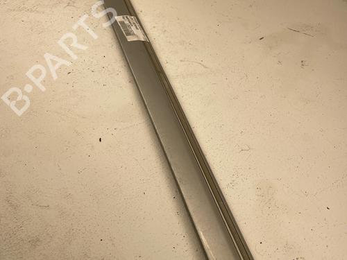 door-moulding-trim-mercedes-benz-c-class-w203-2000-2001-2002-2003-2004-2005-2006-2007-36314343 main image