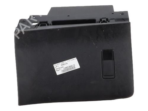 Used Glove box PEUGEOT 208 II (UB_, UP_, UW_, UJ_) 1.2 PureTech 100 (101 hp) 27527569