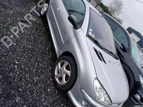 Middle console PEUGEOT 206 CC (2D) 1.6 16V (2DNFUF, 2DNFUR) | BP33004709I22 - Image 11