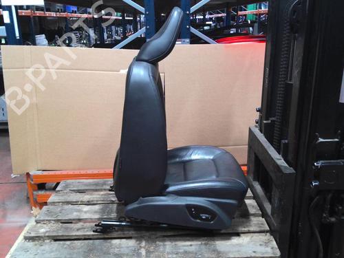 Used Right front seat Right front seat VOLVO V70 III (135) D5 (185 hp) 30322957 30322957