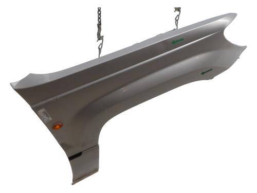 Used Right front fenders JEEP GRAND CHEROKEE II (WJ, WG) 2.7 CRD 4x4 (163 hp) 32656762