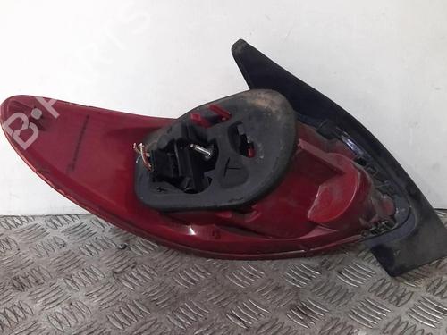 Used Right taillight PEUGEOT 206 Hatchback (2A/C) 1.4 HDi eco 70 (68 hp) 20352221