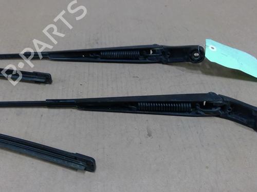 Used Front windshield wiper arm Front windshield wiper arm 29143282 29143282