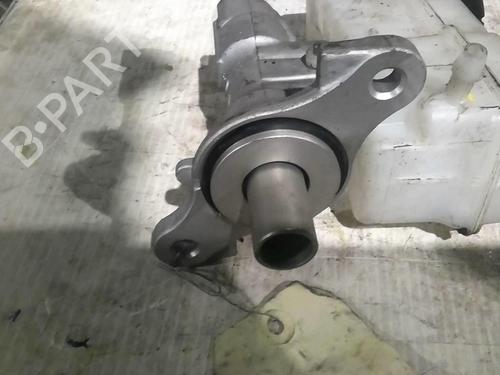 Used Brake master cylinder DACIA SANDERO II 1.5 dCi 75 / Blue dCi 75 (B8JW, B8M4, B8AH, B8M7, B8M6) (75 hp) 21559270