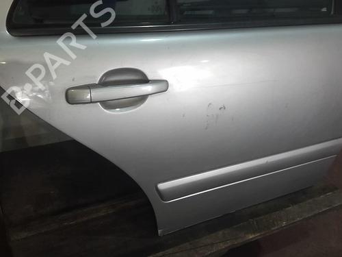 Used Right rear door Right rear door 22003164 22003164