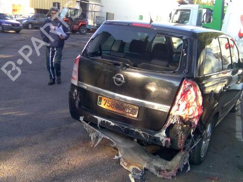 Left mirror OPEL ZAFIRA / ZAFIRA FAMILY B (A05) 1.9 CDTI (M75) | BP22000598C26 