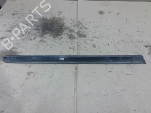 Used Door moulding trim Door moulding trim VW TOURAN (1T1, 1T2) 2.0 TDI (136 hp) 31610348 31610348